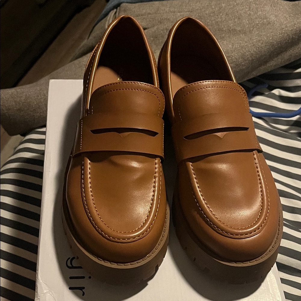 Steve Madden Brown Leather Loafers